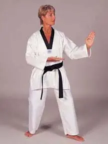 uniform_v-neck_deluxe_black